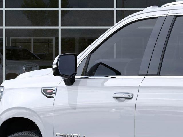 New 2026 GMC Yukon XL Denali w/ Denali Reserve Package image 12