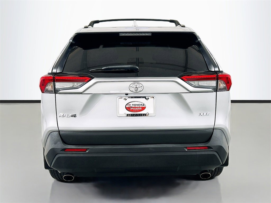 Used 2023 Toyota RAV4 XLE image 5