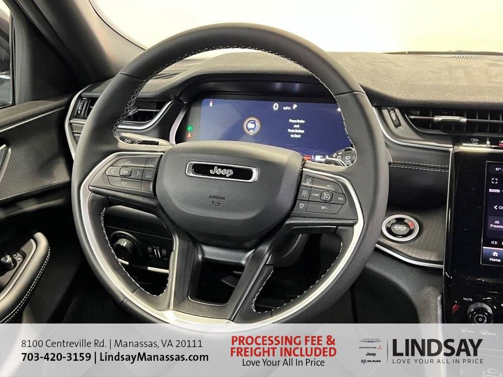 New 2025 Jeep Grand Cherokee Altitude image 19