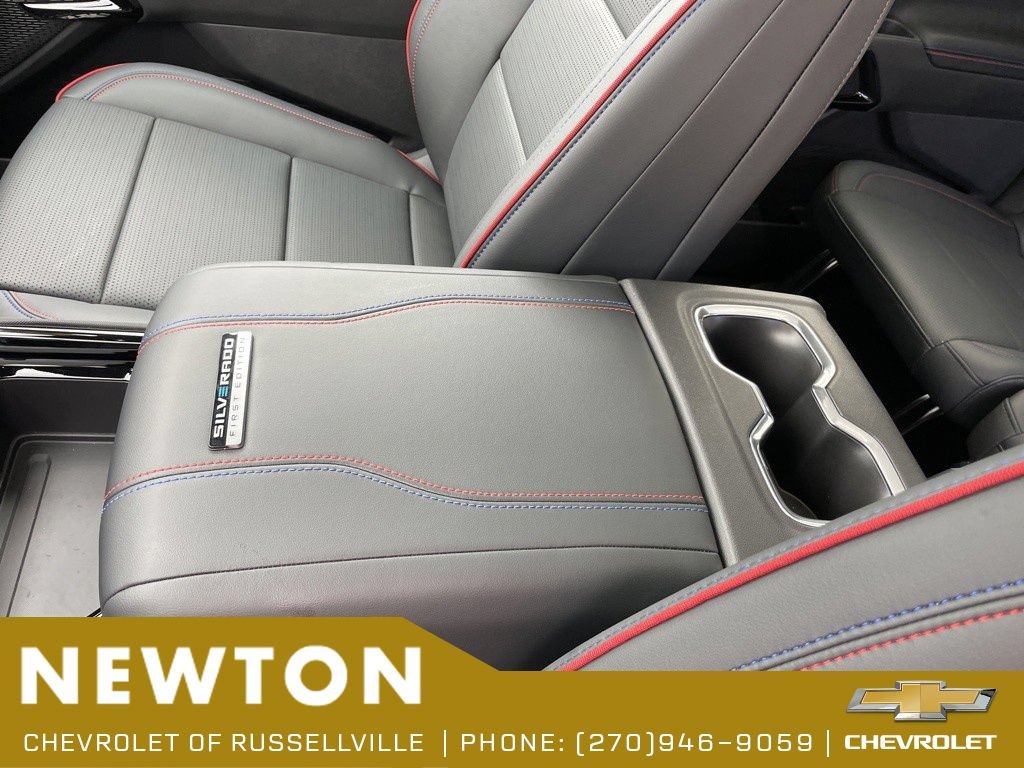 New 2024 Chevrolet Silverado EV RST AWD/4WD image 39