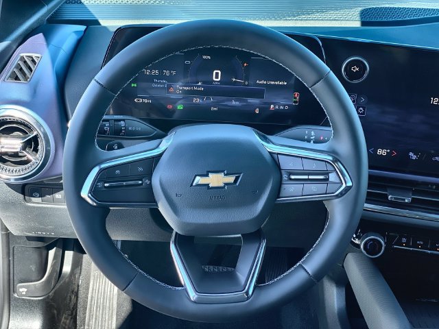 Used 2026 Chevrolet Equinox EV LT AWD/4WD image 19