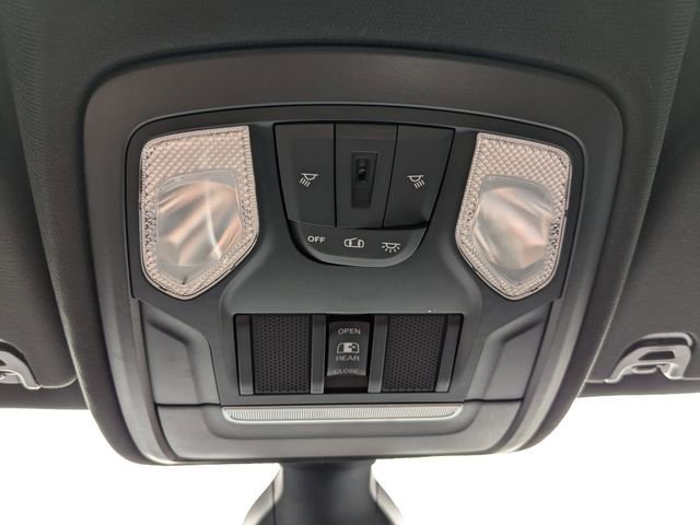 Used 2020 RAM 1500 Big Horn AWD/4WD image 28