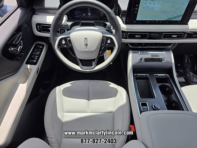 New 2026 Lincoln Aviator AWD image 11
