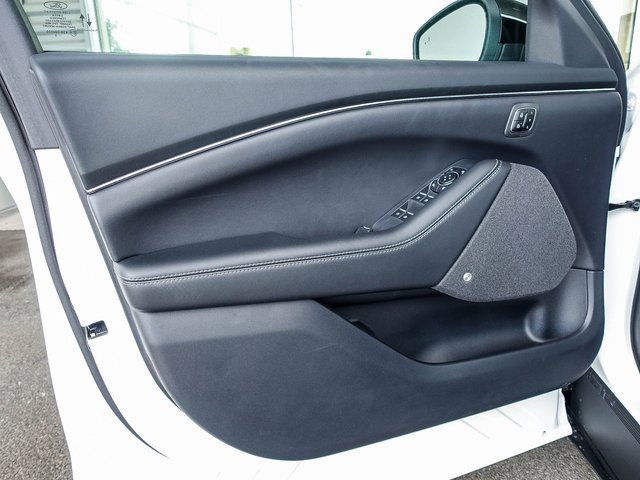 New 2025 Ford Mustang Mach-E Premium image 23