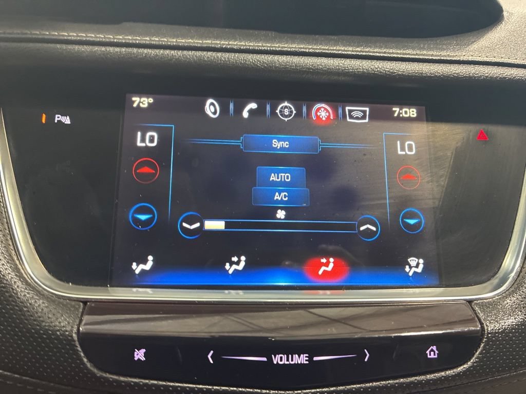 Used 2019 Cadillac XT5 FWD image 26