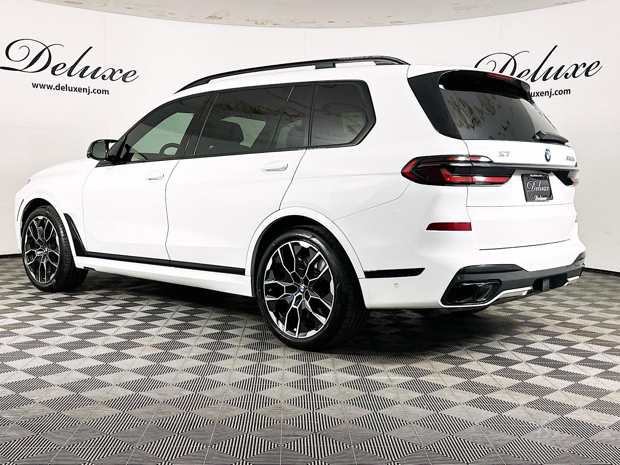 Used 2025 BMW X7 M60i AWD/4WD image 4