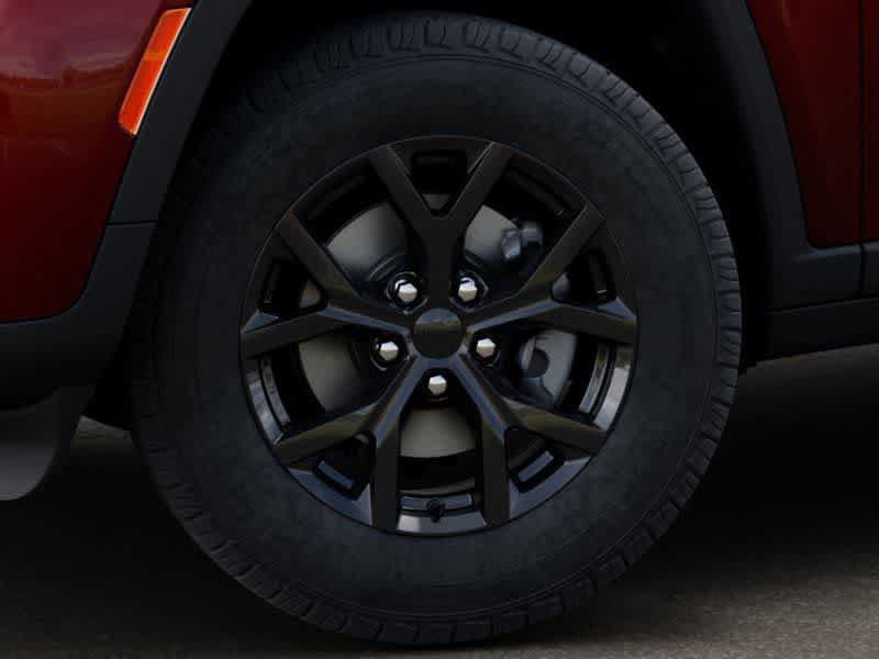 New 2026 Jeep Grand Cherokee Altitude image 8
