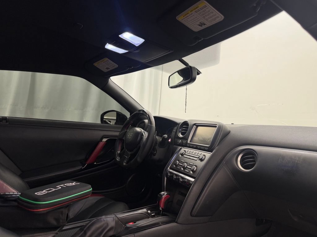 Used 2015 Nissan GT-R Black Edition AWD/4WD image 36
