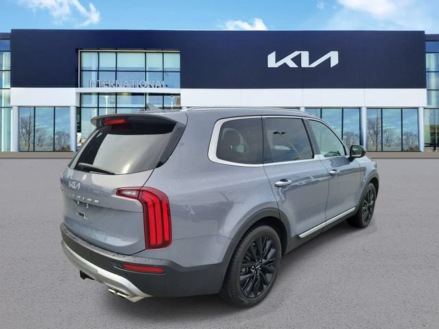Used 2022 Kia Telluride SX w/ Towing Package FWD image 4
