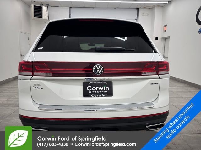 Used 2024 Volkswagen Atlas SEL image 4