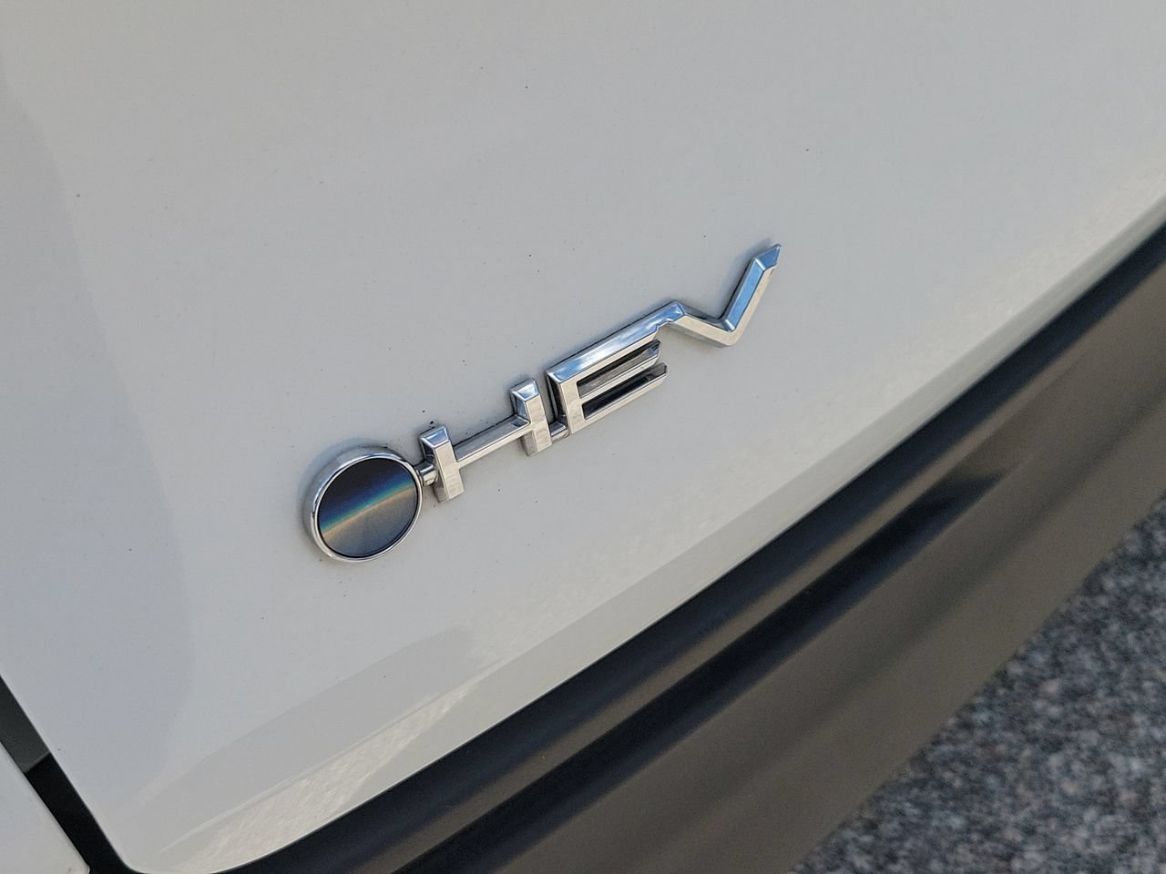 Used 2025 Toyota Sienna LE FWD image 7