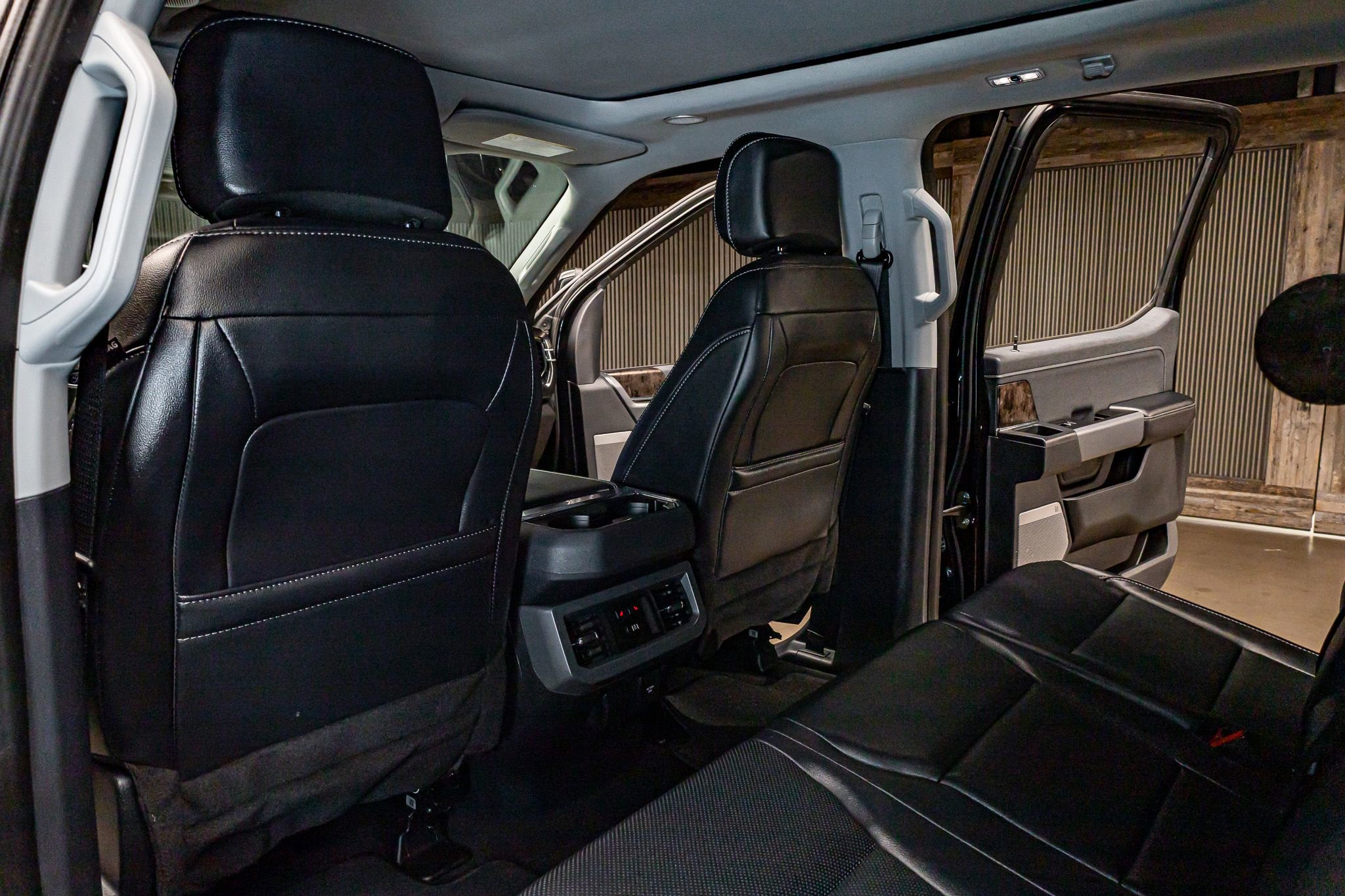 Used 2024 Ford F250 Lariat w/ Lariat Ultimate Package image 22