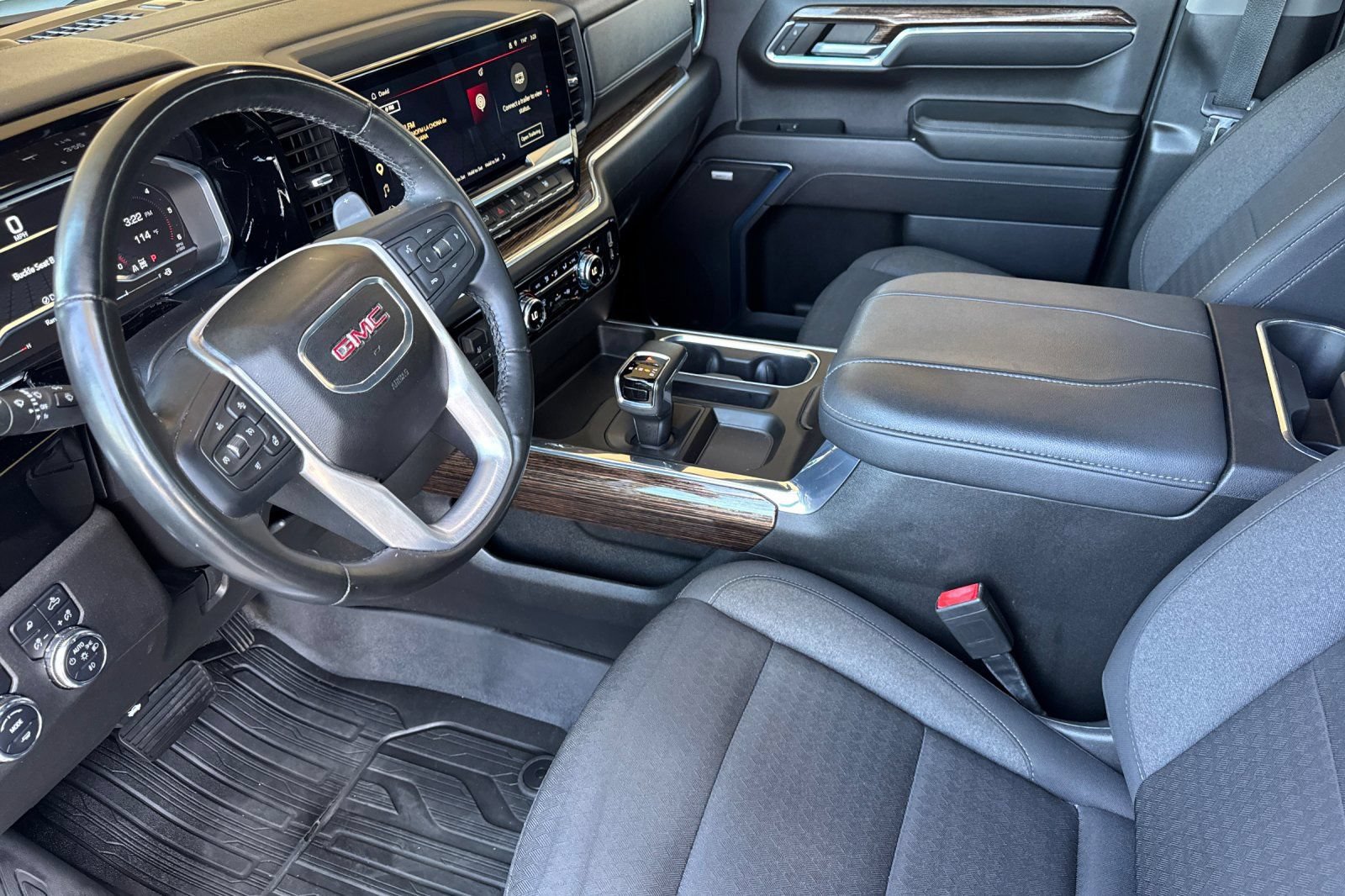Certified 2023 GMC Sierra 1500 Elevation w/ Preferred Package AWD/4WD image 10
