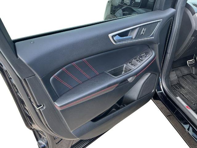 Certified 2024 Ford Edge ST-Line AWD/4WD image 23