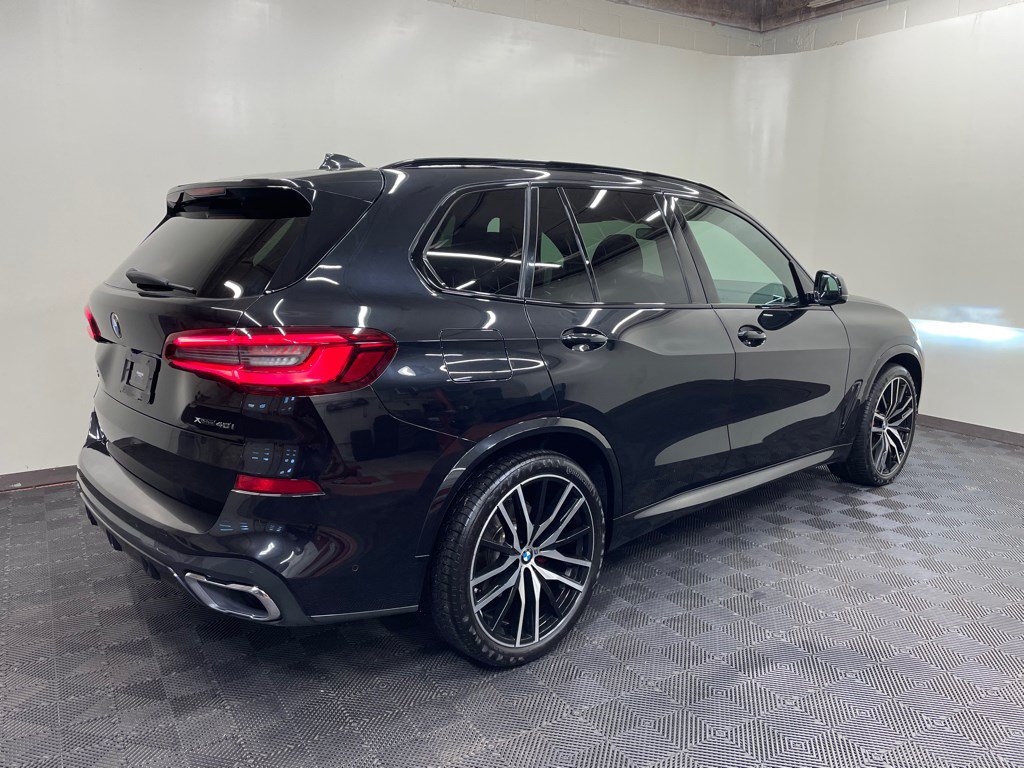 Used 2022 BMW X5 xDrive40i w/ M Sport Package AWD/4WD image 14