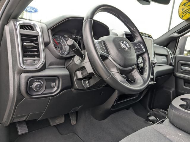 Used 2024 RAM 2500 Big Horn w/ Sport Appearance Package AWD/4WD image 2