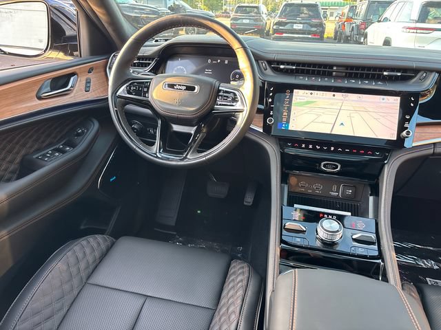 New 2027 Jeep Grand Cherokee Summit AWD/4WD image 11
