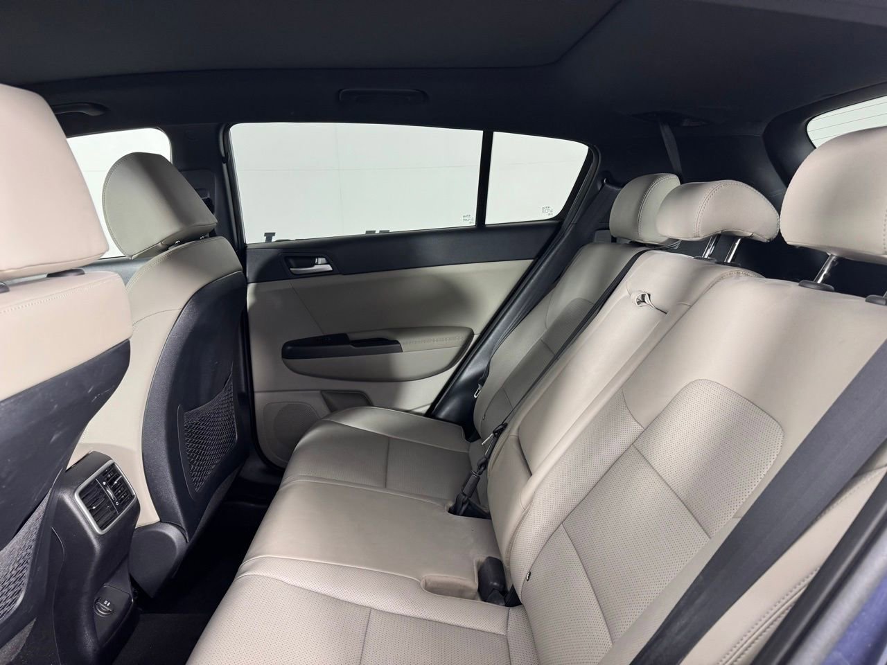 Used 2020 Kia Sportage S w/ S Sunroof Package AWD/4WD image 33