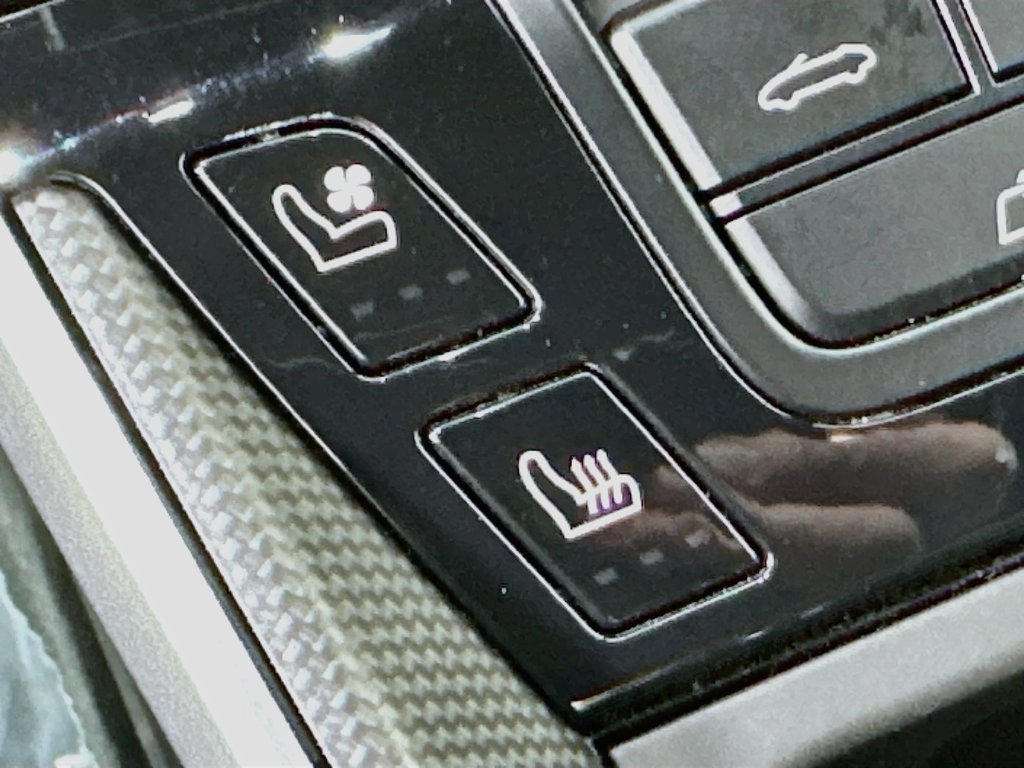 Certified 2021 Porsche 911 Turbo S AWD/4WD image 22