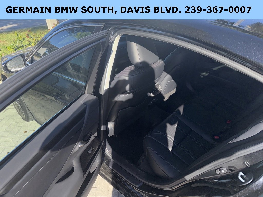 Used 2024 Lexus ES 350 Luxury image 33