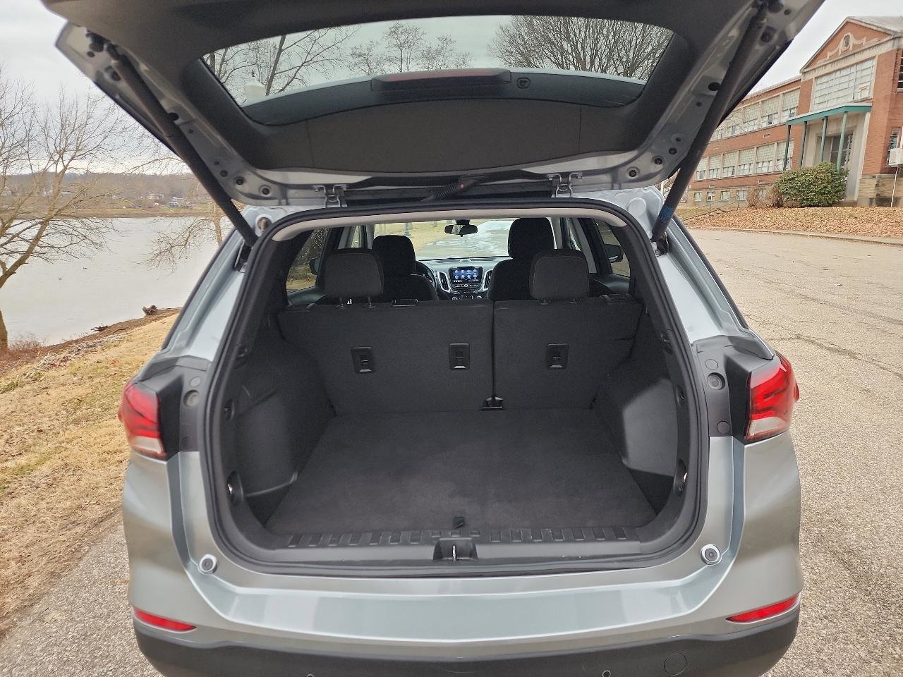 Used 2024 Chevrolet Equinox LT image 11