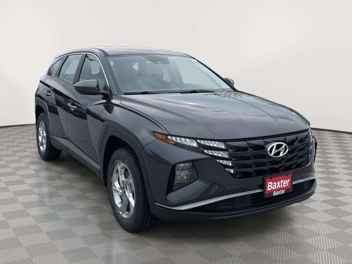 Used 2023 Hyundai Tucson SE AWD/4WD image 4