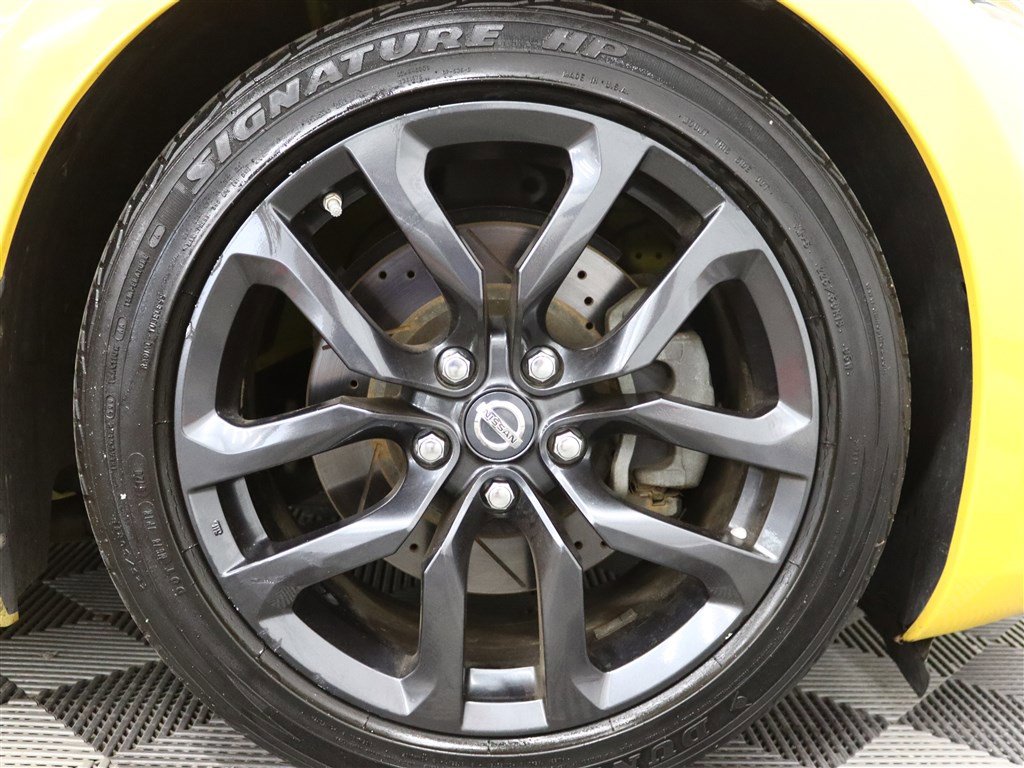 Used 2017 Nissan 370Z Coupe image 13