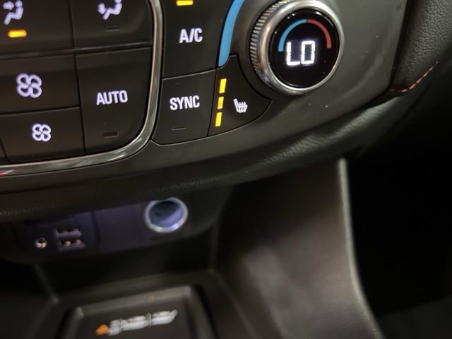 Used 2022 Chevrolet Traverse RS w/ LPO, 'HIT The Road' Package AWD/4WD image 36