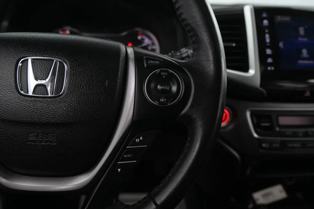 Used 2017 Honda Pilot EX-L image 24