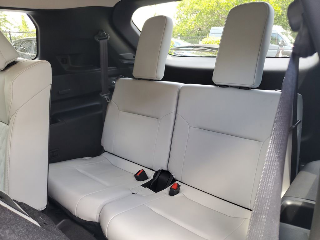 Used 2022 Mitsubishi Outlander SEL image 14