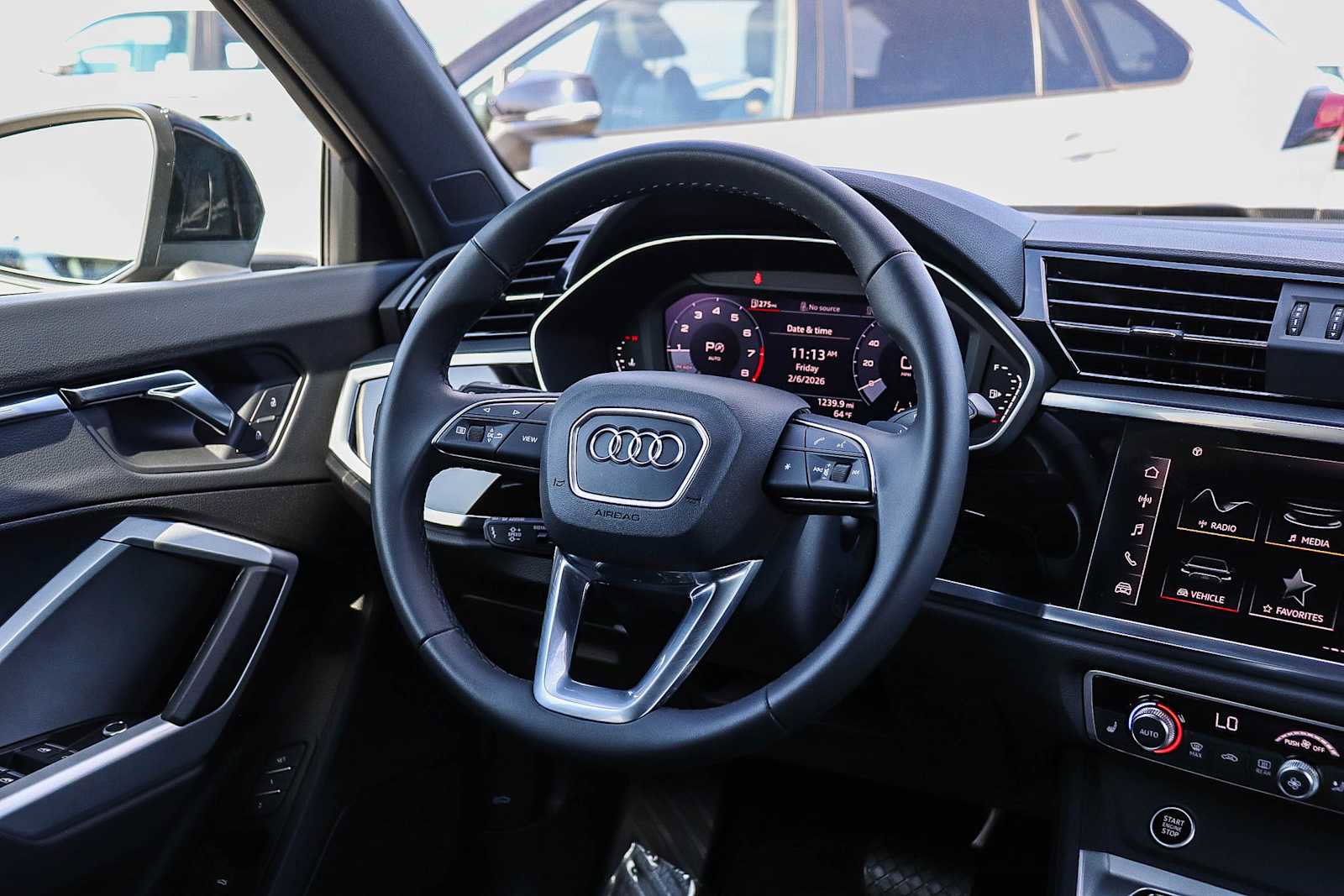 Used 2025 Audi Q3 2.0T Premium Plus w/ Premium Plus Package image 22