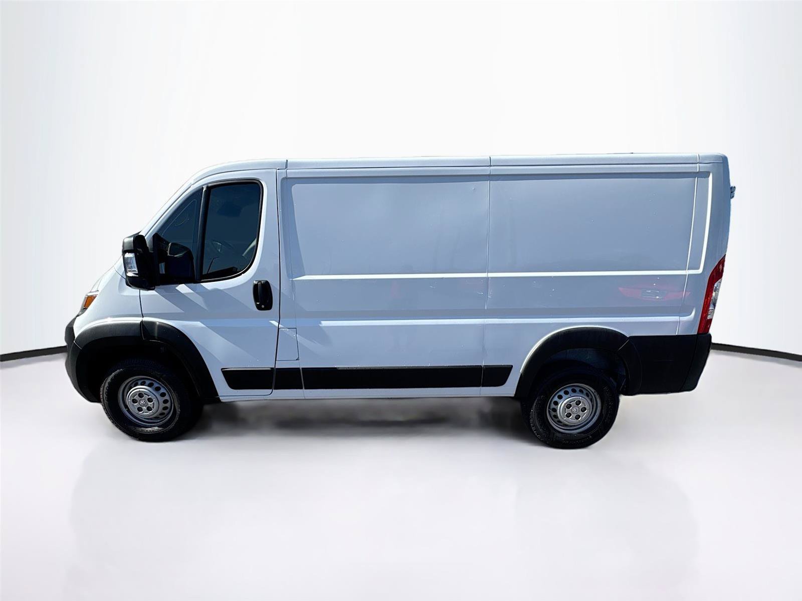 Used 2024 RAM ProMaster 1500 w/ Convenience Group FWD image 25