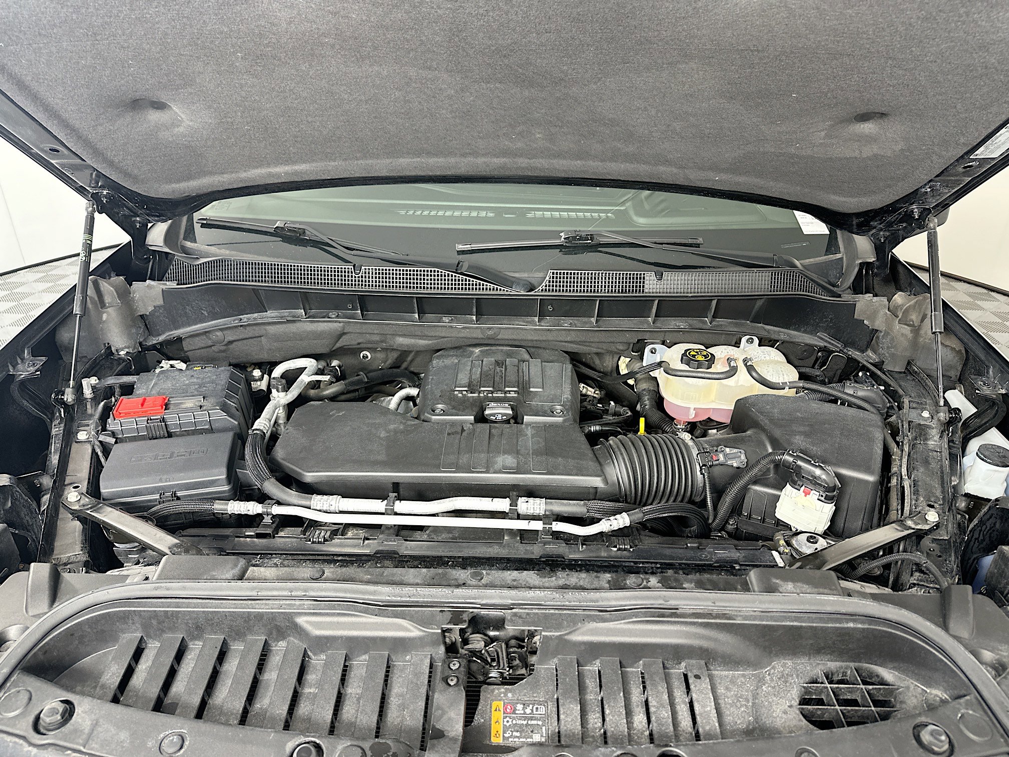 Used 2024 Chevrolet Silverado 1500 LT image 33