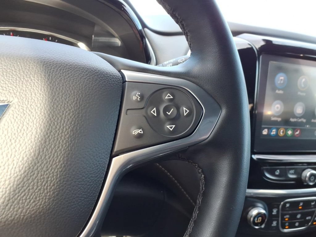 Used 2023 Chevrolet Traverse LT AWD/4WD image 29