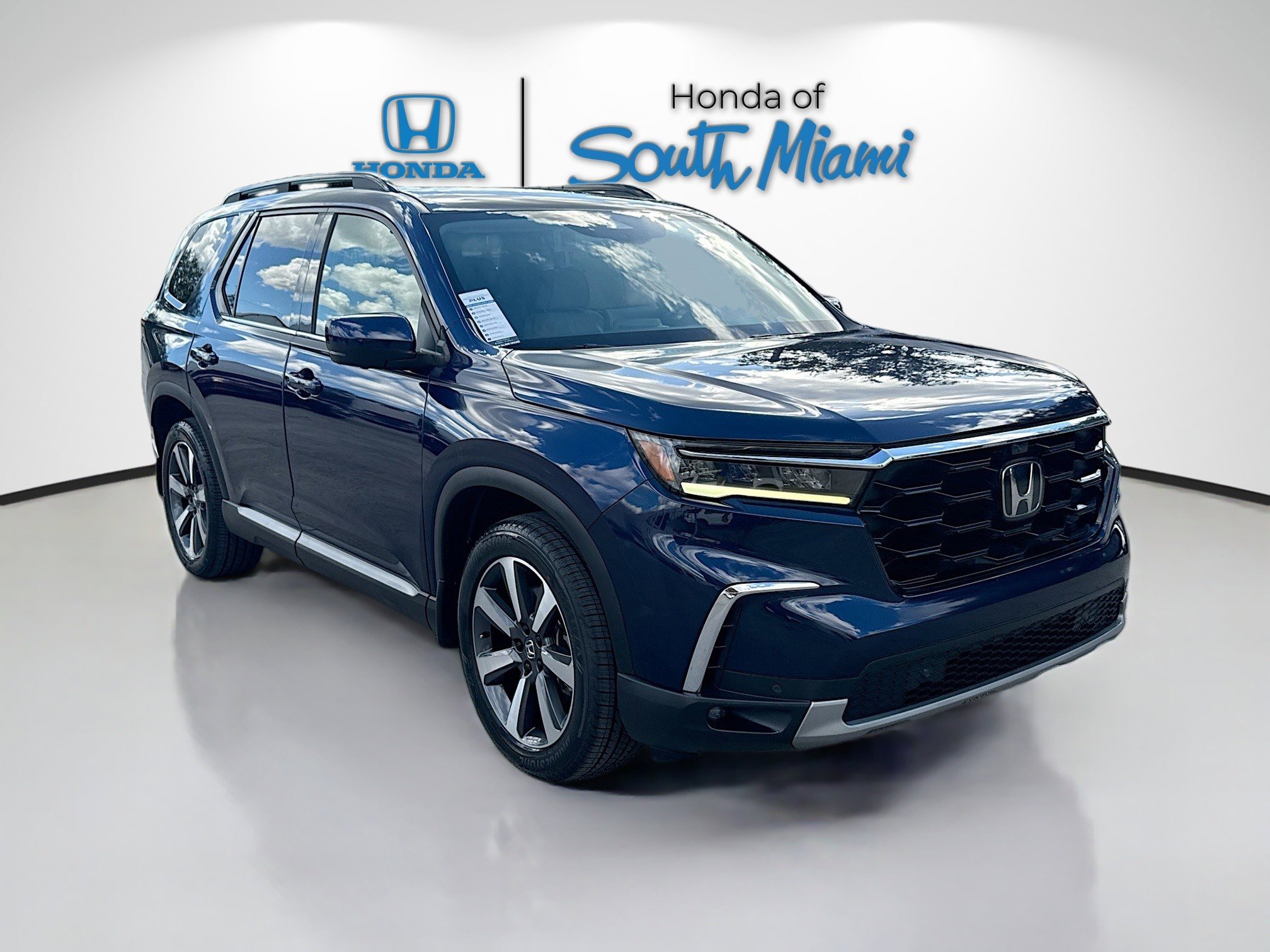 Used 2023 Honda Pilot Elite