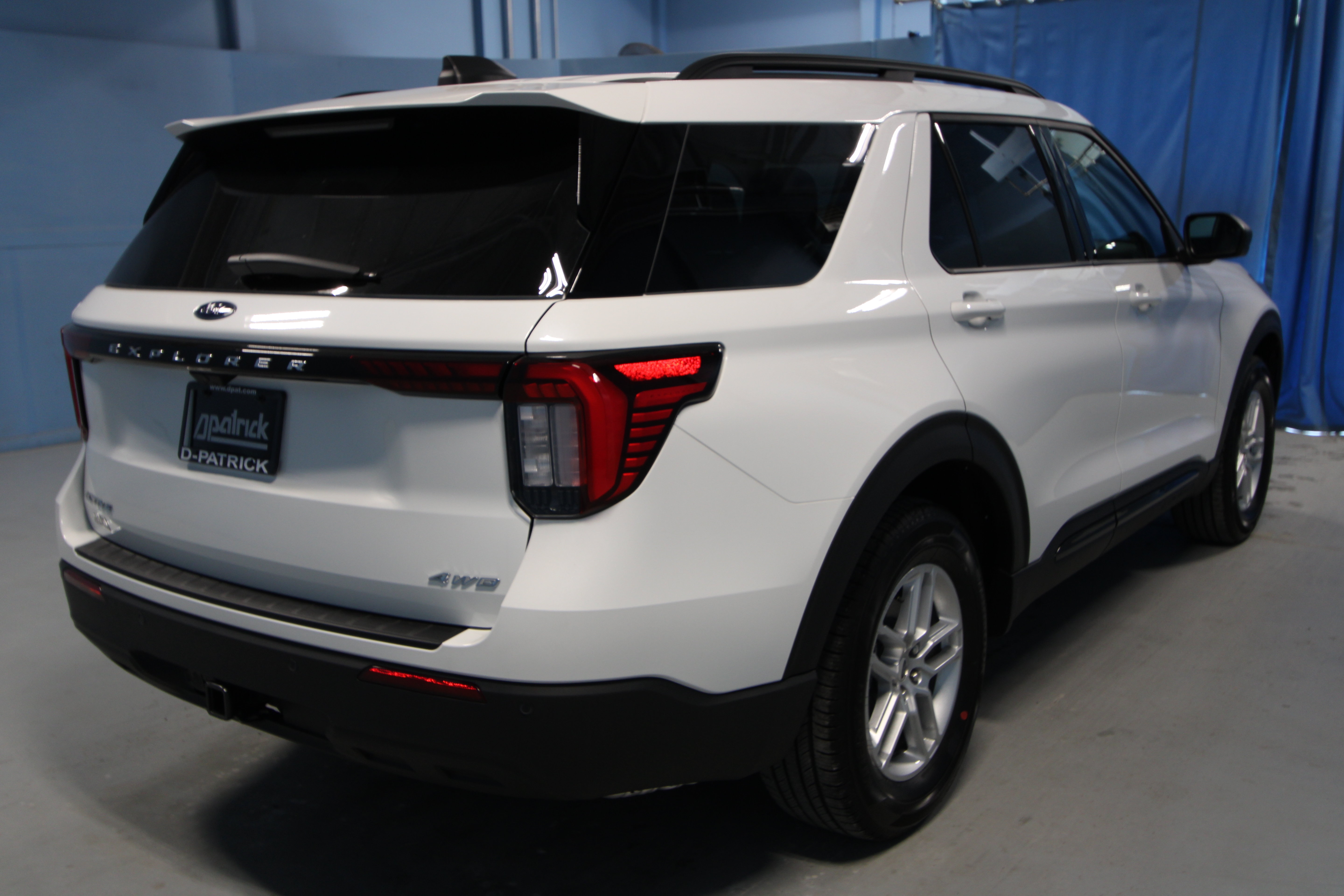New 2026 Ford Explorer Active AWD/4WD image 28