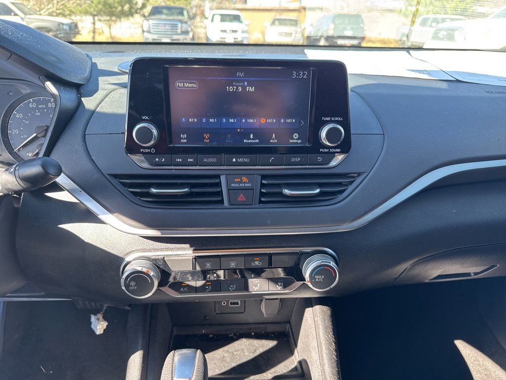 Used 2023 Nissan Altima 2.5 S image 11