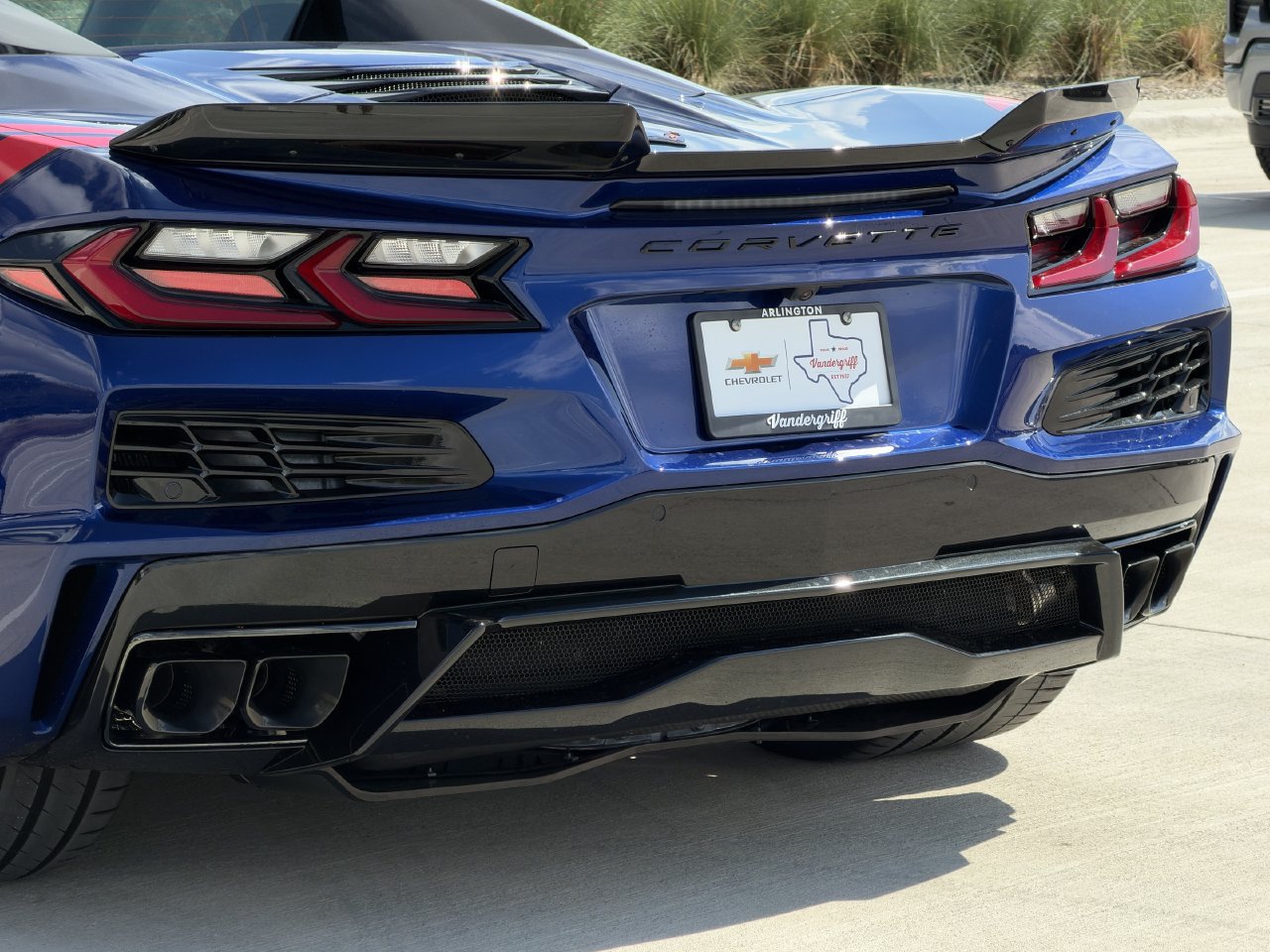 New 2027 Chevrolet Corvette Grand Sport w/ Z52 Sport Performance Package RWD image 6