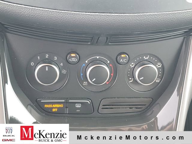 Used 2015 Ford Escape SE FWD image 19
