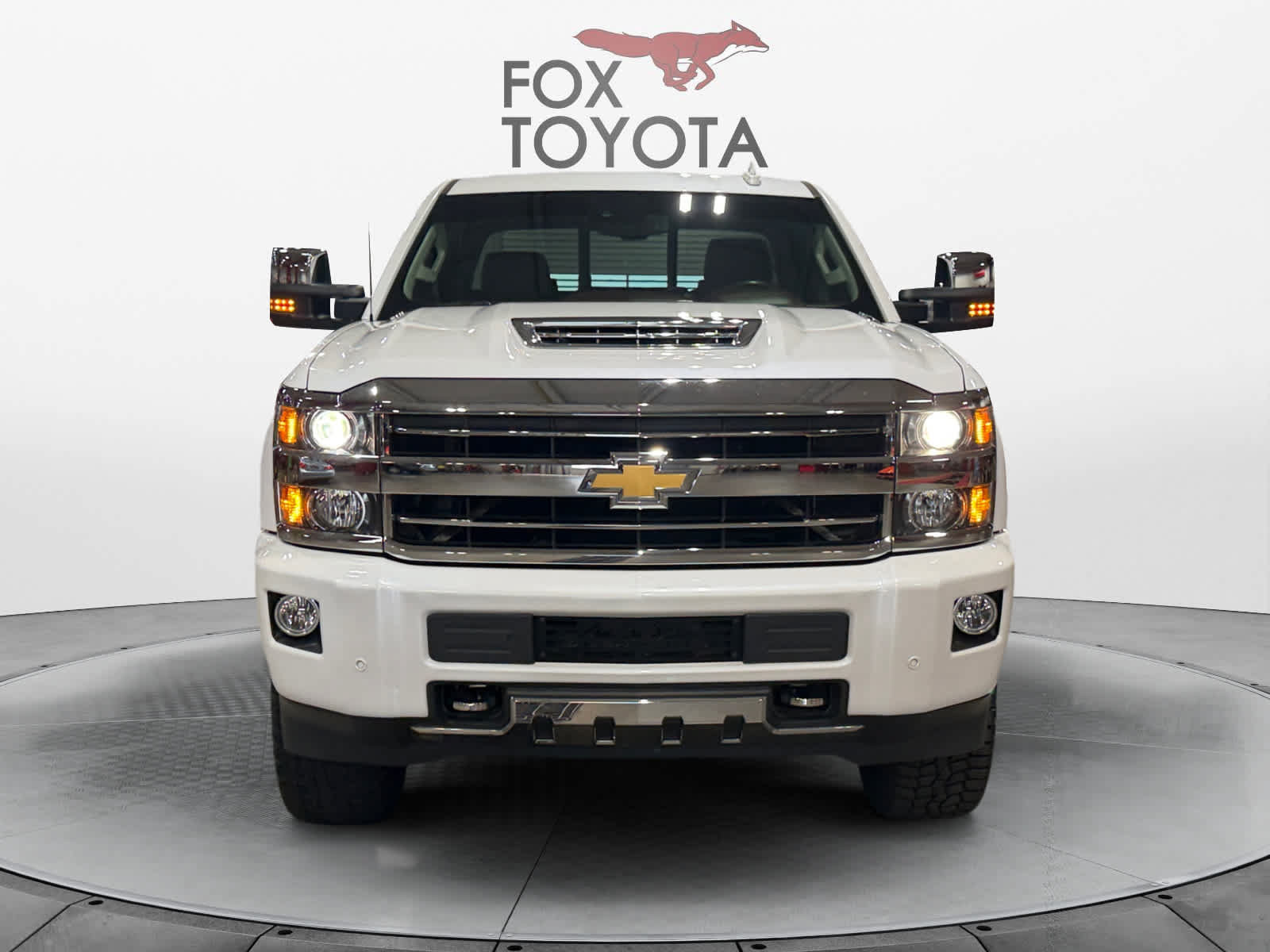 Used 2019 Chevrolet Silverado 2500 High Country w/ Duramax Plus Package AWD/4WD image 9