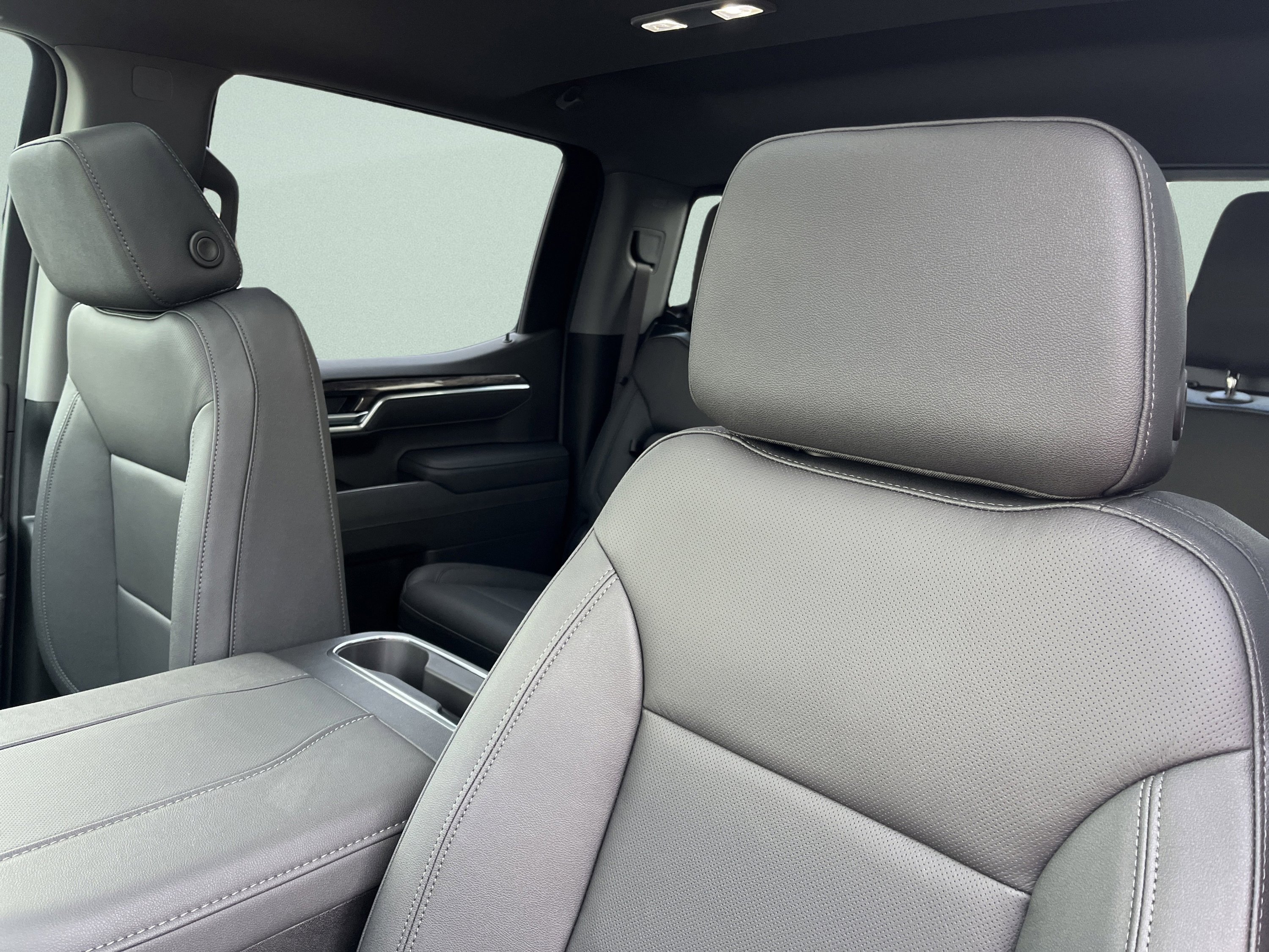 New 2026 Chevrolet Silverado 1500 LTZ image 12