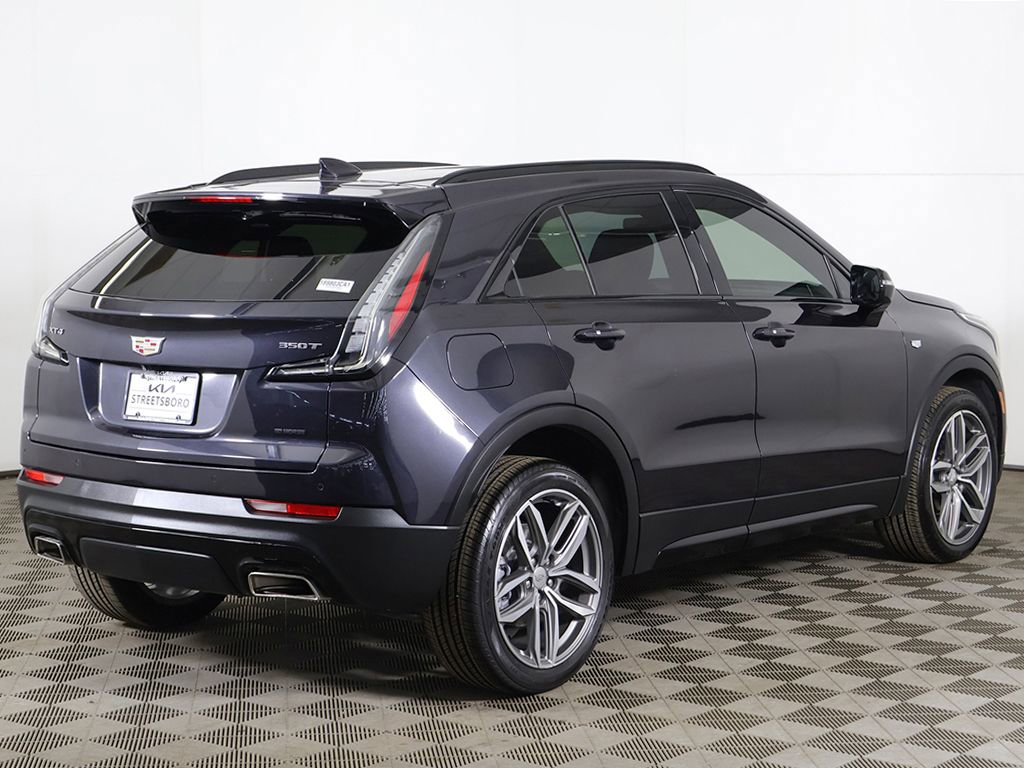 Used 2023 Cadillac XT4 Sport image 9