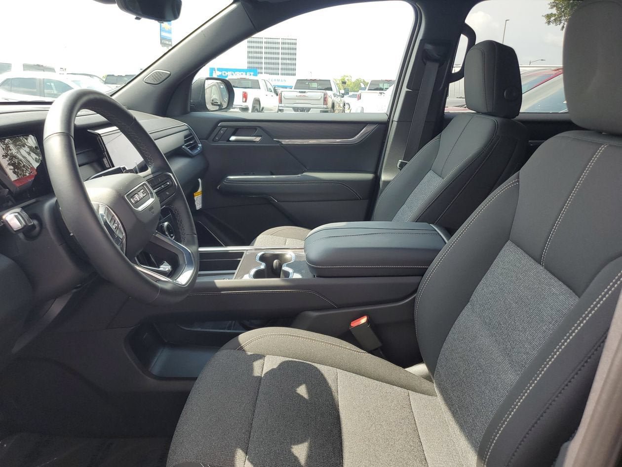New 2026 GMC Acadia Elevation w/ Black Edition FWD image 19