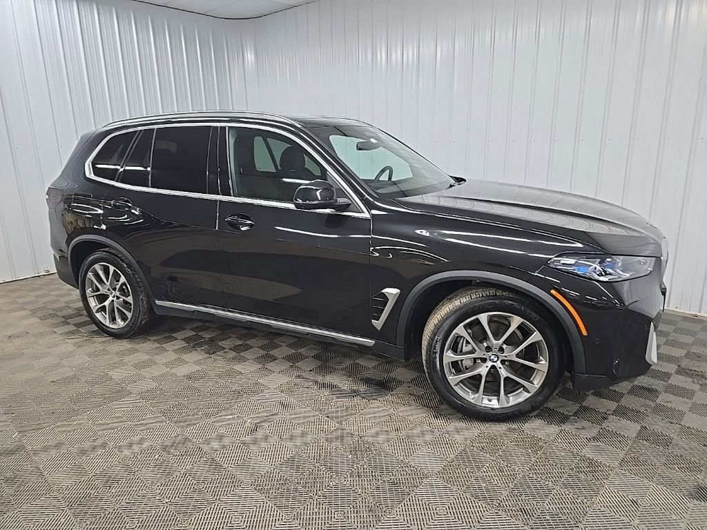 Used 2025 BMW X5 xDrive40i w/ Premium Package video 1