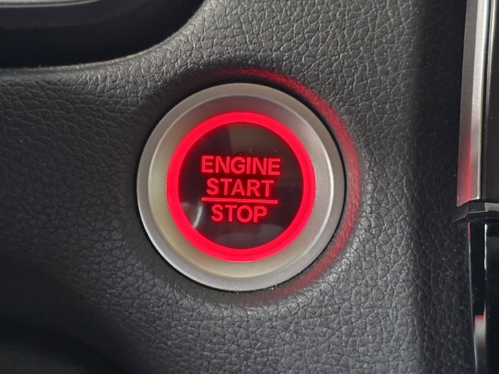 Used 2018 Honda CR-V Touring image 16