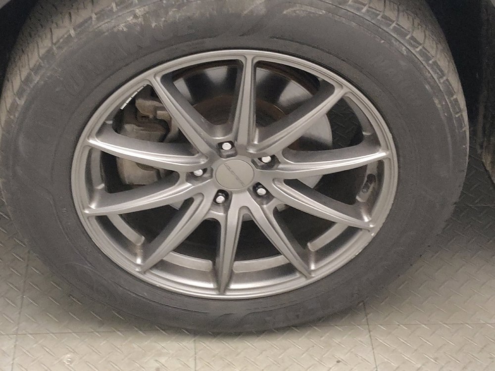 Used 2019 Hyundai Santa Fe SEL FWD image 31