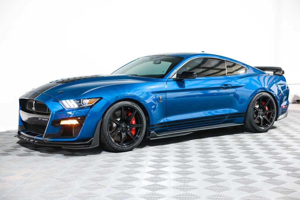 Used 2020 Ford Mustang Shelby GT500 w/ Technology Package image 18