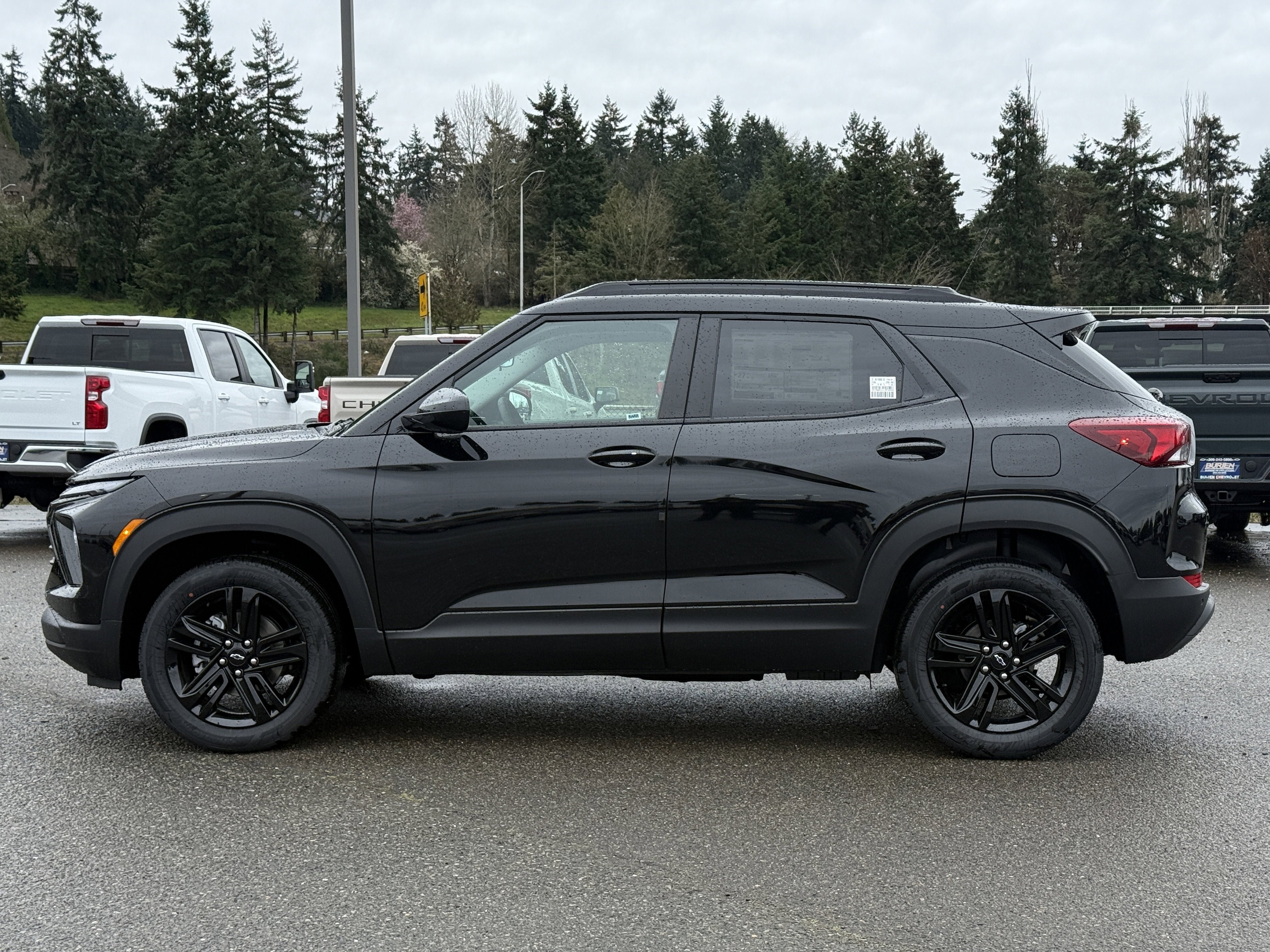 New 2026 Chevrolet TrailBlazer LT w/ Midnight Edition image 2