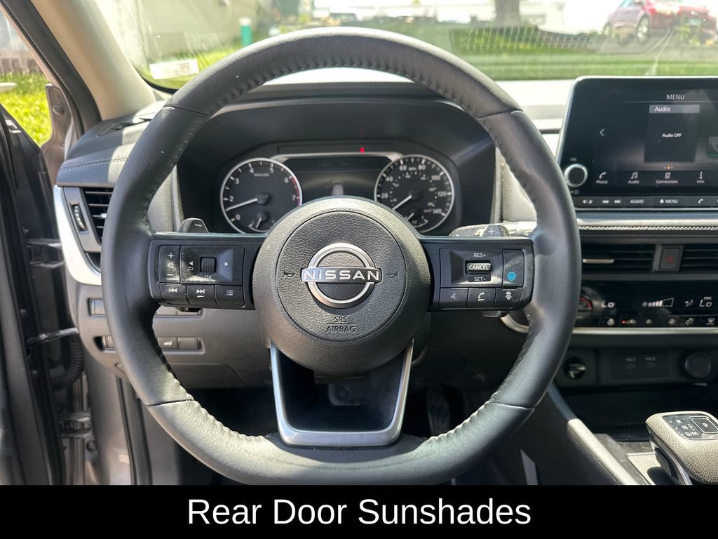 Used 2024 Nissan Rogue SV w/ SV Premium Package AWD/4WD image 16