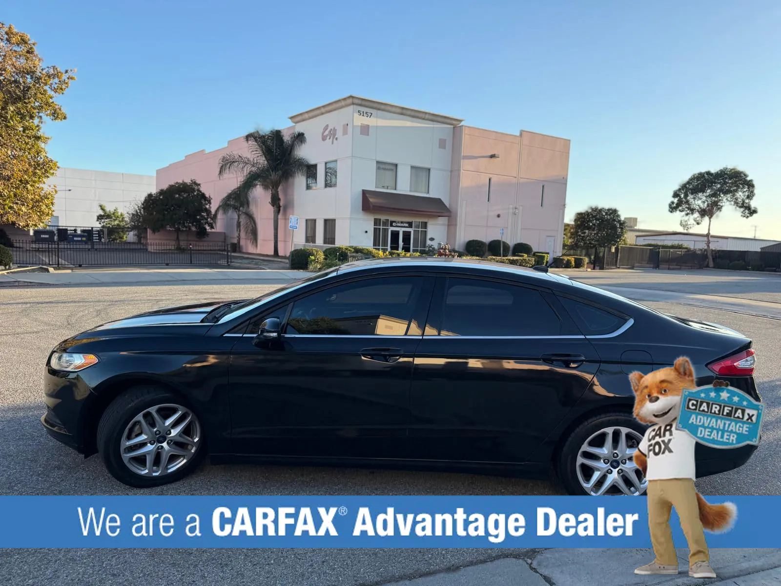 Used 2015 Ford Fusion SE FWD image 5